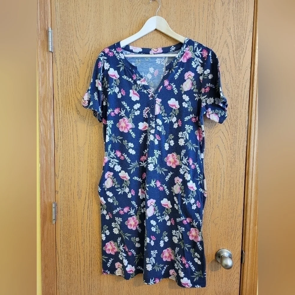 Ekouaer Navy Blue Floral nursing short sleeve nightgown w/ pockets Size M